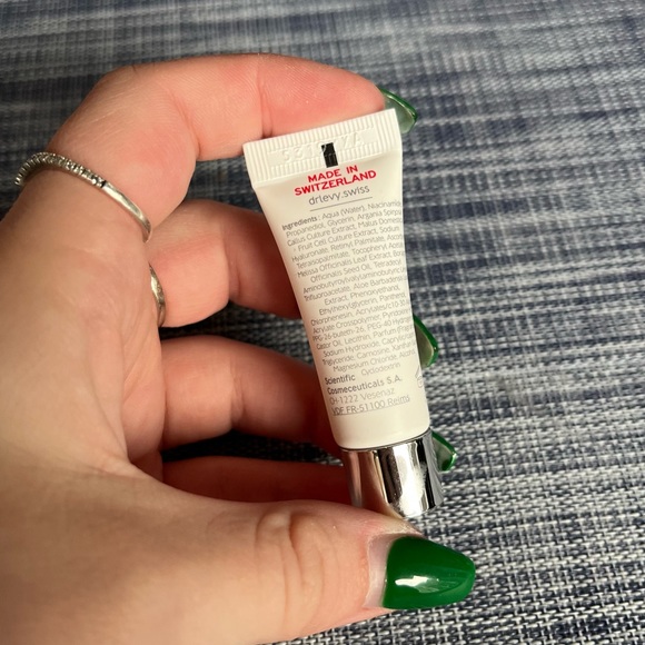 Dr. Levy switzerland intense stem cell booster serum - Picture 2 of 2